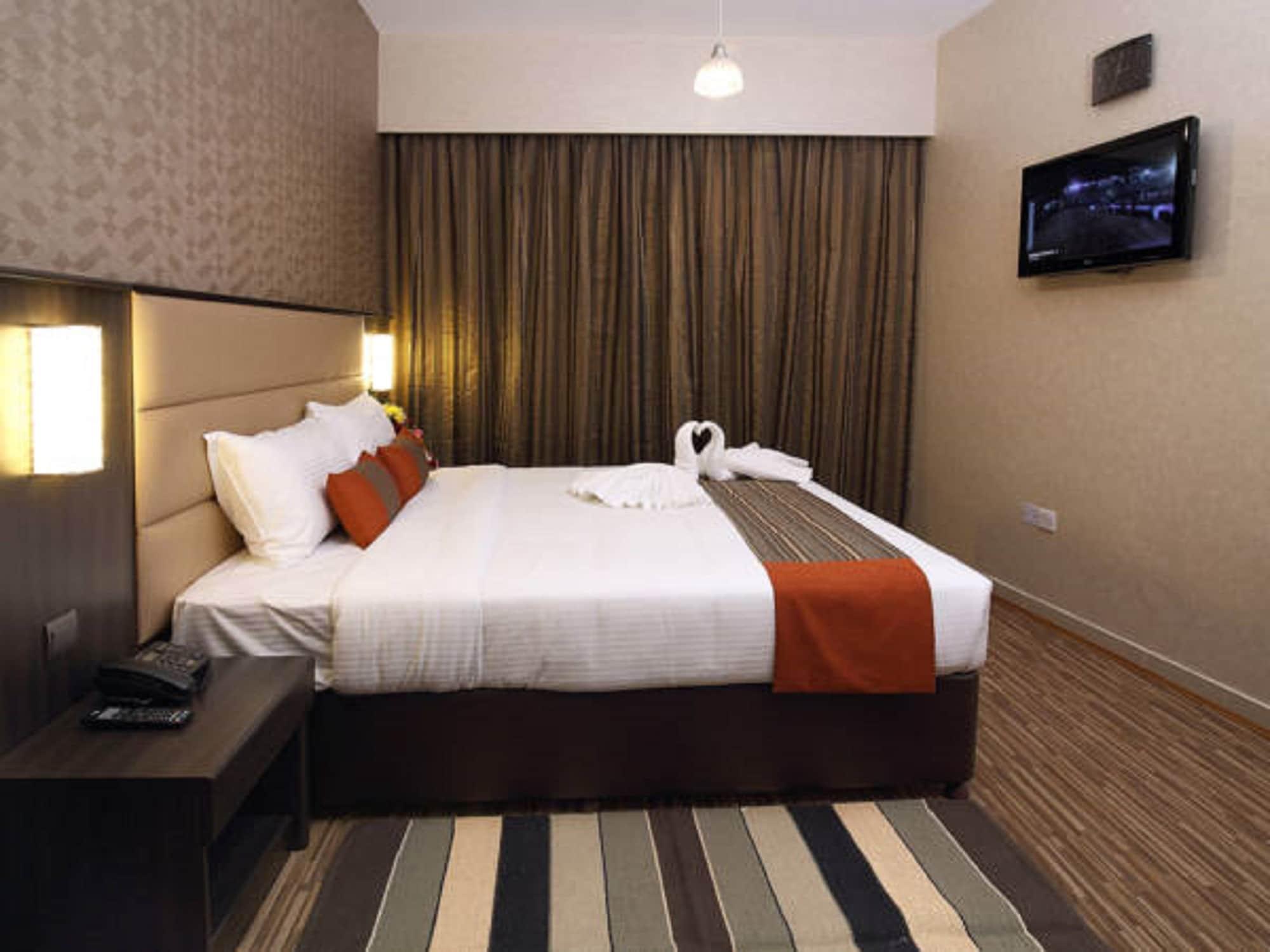 Florida Al Souq Hotel Dubai Bagian luar foto